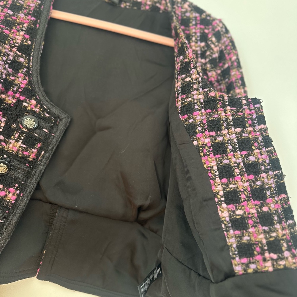 Forever 21 Black and Pink Tweed Open-Front Blazer - Picture 6 of 7